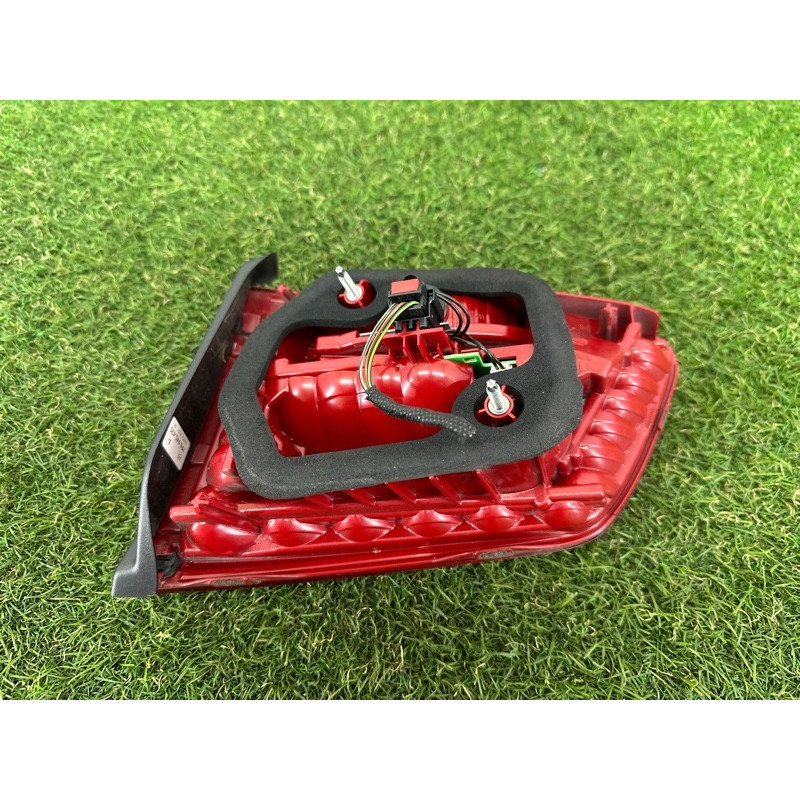 Задний фонарь (оптика) Volkswagen Touareg NF 2015 3.6 CGRA 7P6945307