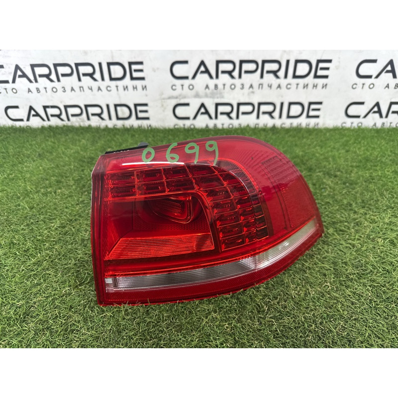 Задний фонарь (оптика) Volkswagen Touareg NF 2015 3.6 CGRA 7P6945208A