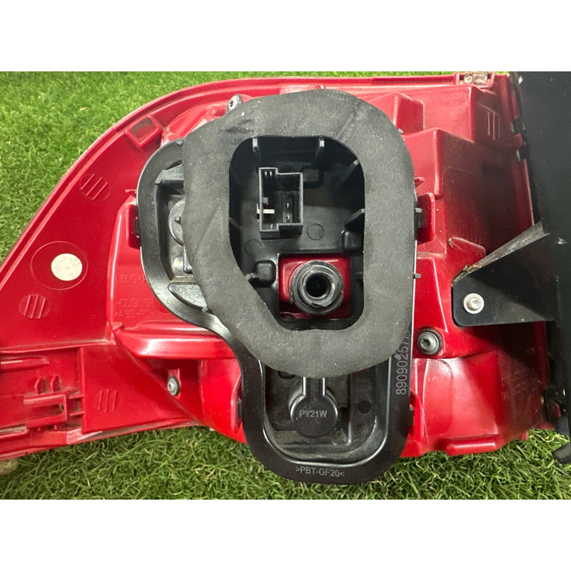 Задний фонарь (оптика) Volkswagen Touareg NF 2015 3.6 CGRA 7P6945208A