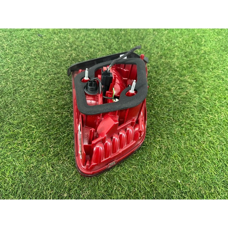 Задний фонарь (оптика) Volkswagen Touareg NF 2015 3.6 CGRA 7P6945308