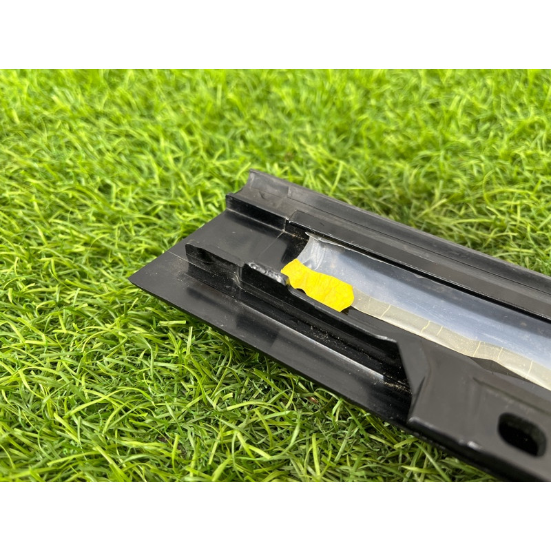 Накладка двери боковая (кузов и элементы) Audi A4 B8 8k0839901l