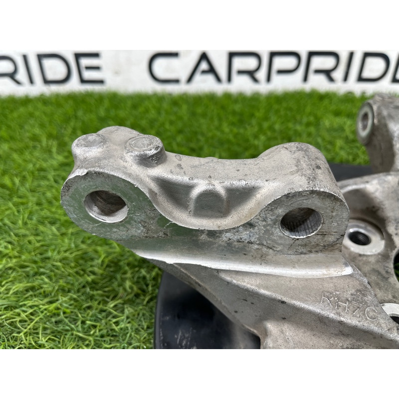 Цапфа подвески (подвеска) Ford Fusion MK5 dg9c3k170a