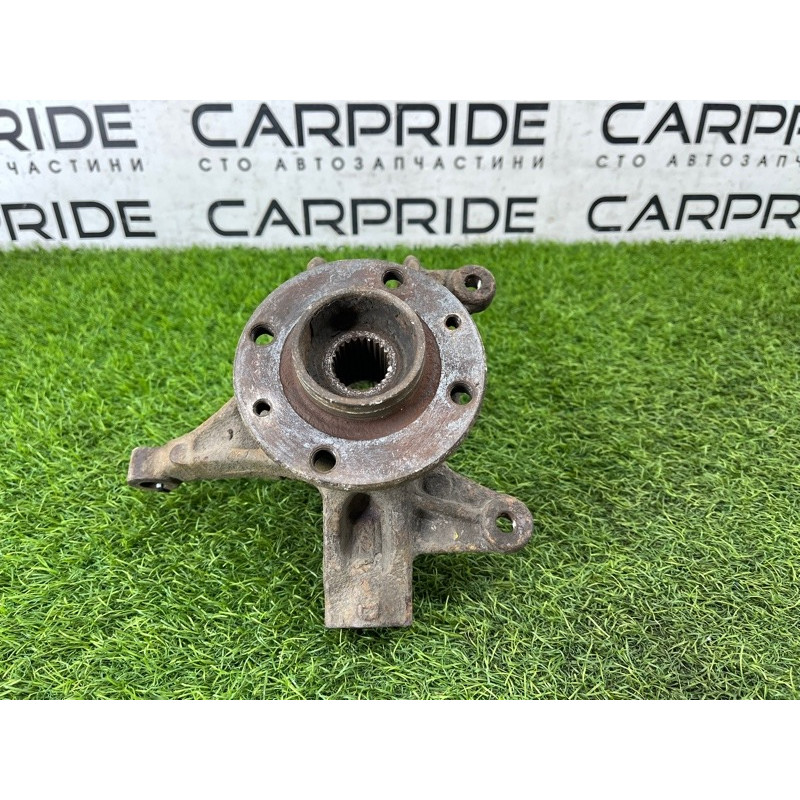 Поворотный кулак (подвеска) Renault Megane 2 2004 1.9 DCI 8200297033