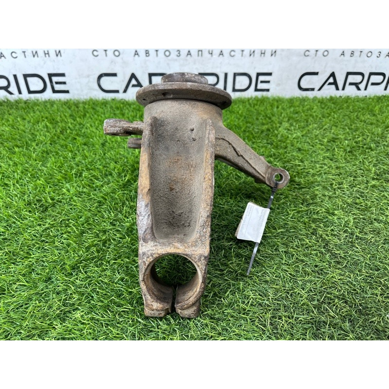 Поворотный кулак (подвеска) Renault Megane 2 2004 1.9 DCI 8200297033