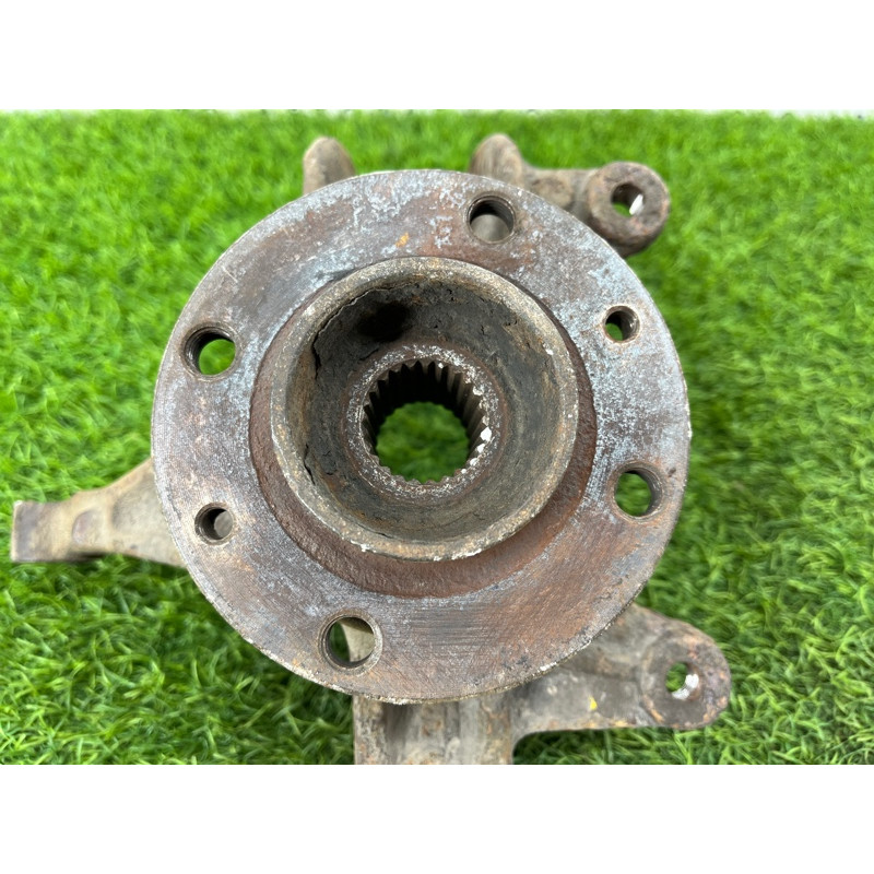 Поворотный кулак (подвеска) Renault Megane 2 2004 1.9 DCI 8200297033