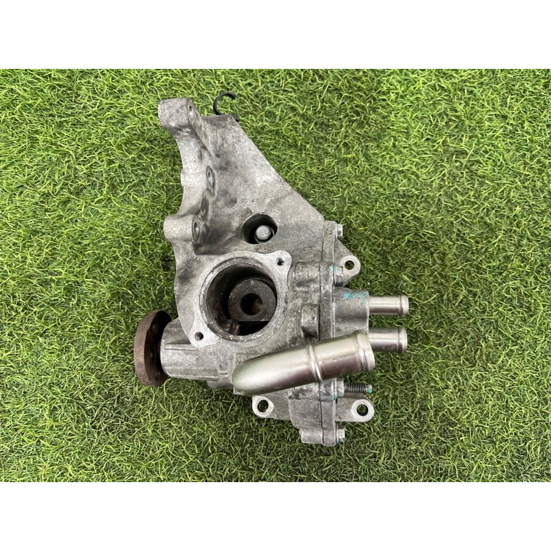 Корпус термостата с помпой (система охлаждения) Chevrolet Captiva C140 2011 2.2 D (z22d1) 25186662