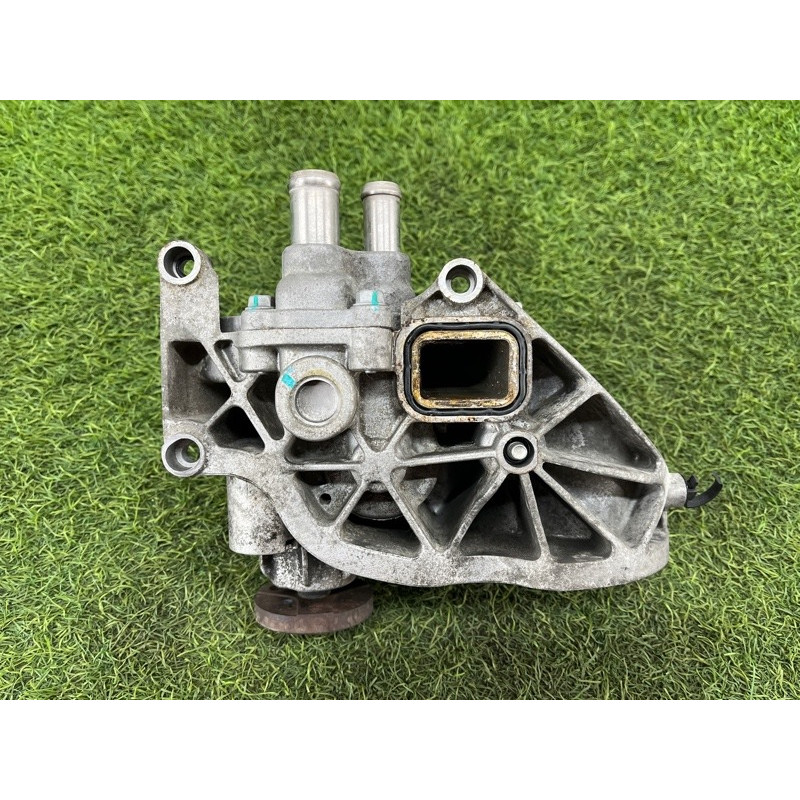 Корпус термостата с помпой (система охлаждения) Chevrolet Captiva C140 2011 2.2 D (z22d1) 25186662