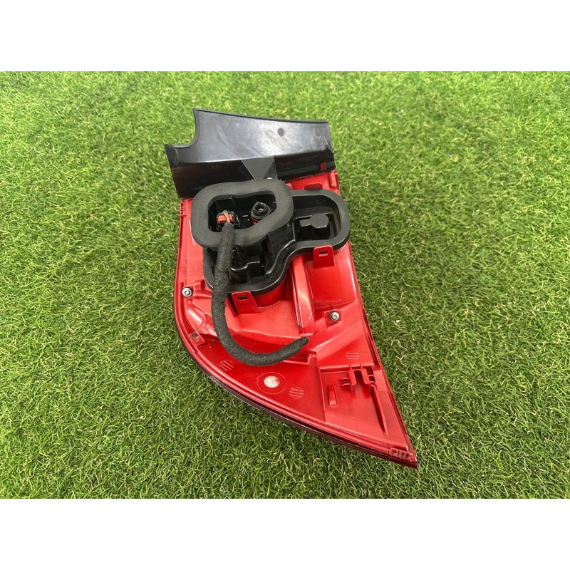 Задний фонарь (оптика) Volkswagen Touareg NF 2015 3.6 CGRA 7P6945208A