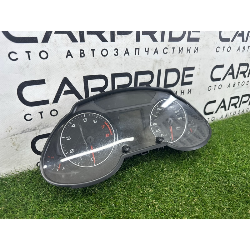 Панель приборов (салон) AUDI Q5 8R 2012 2.0 CAEB 8R0920981G