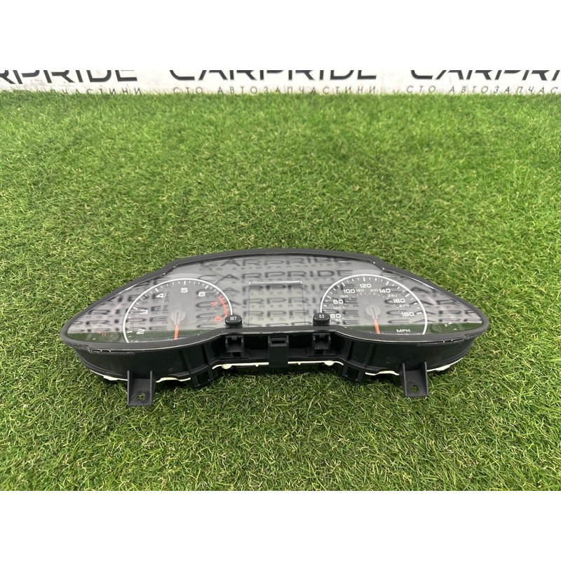 Панель приборов (салон) AUDI Q5 8R 2012 2.0 CAEB 8R0920981G