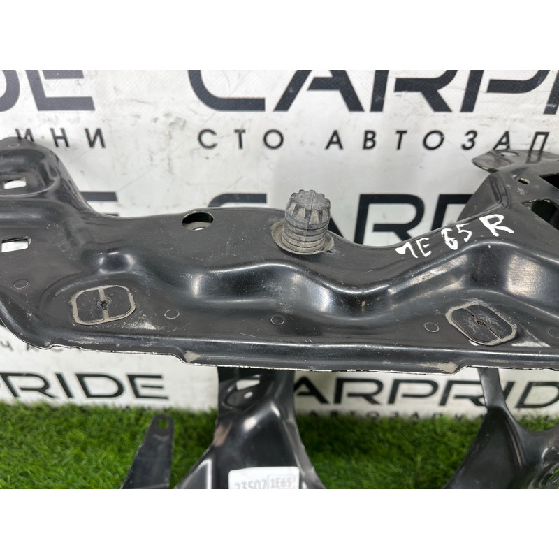 Кронштейн фары (кузов и элементы) BMW 7-series E65 N62B44 51717022968