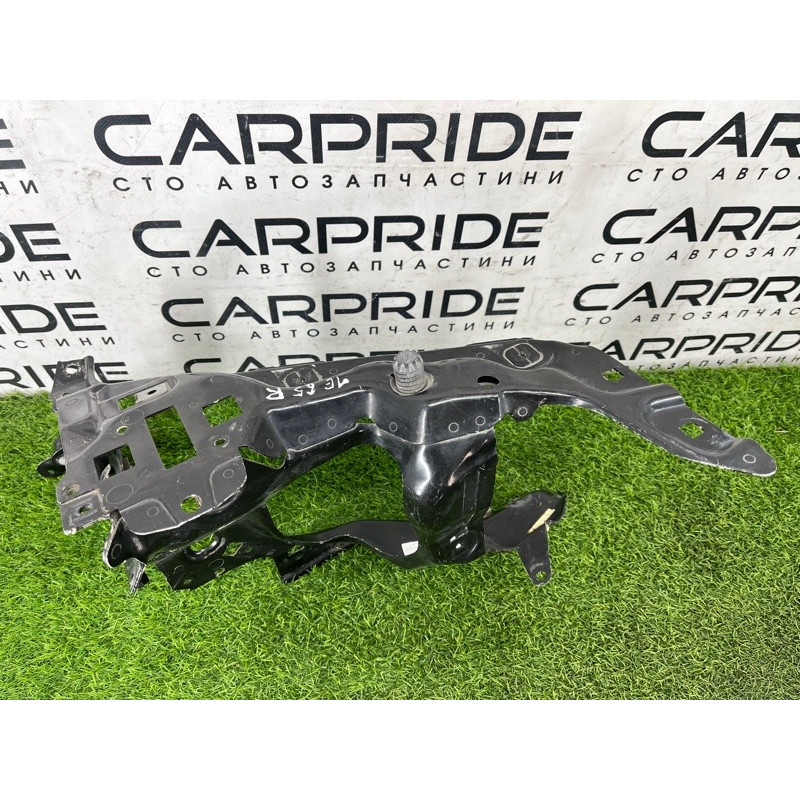 Кронштейн фары (кузов и элементы) BMW 7-series E65 N62B44 51717022968