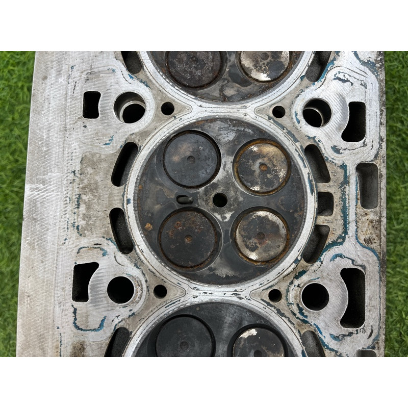 Головка блока цилиндров (двигатель и элементы) Chevrolet Captiva C140 2011 2.2 D (z22d1) 25195629