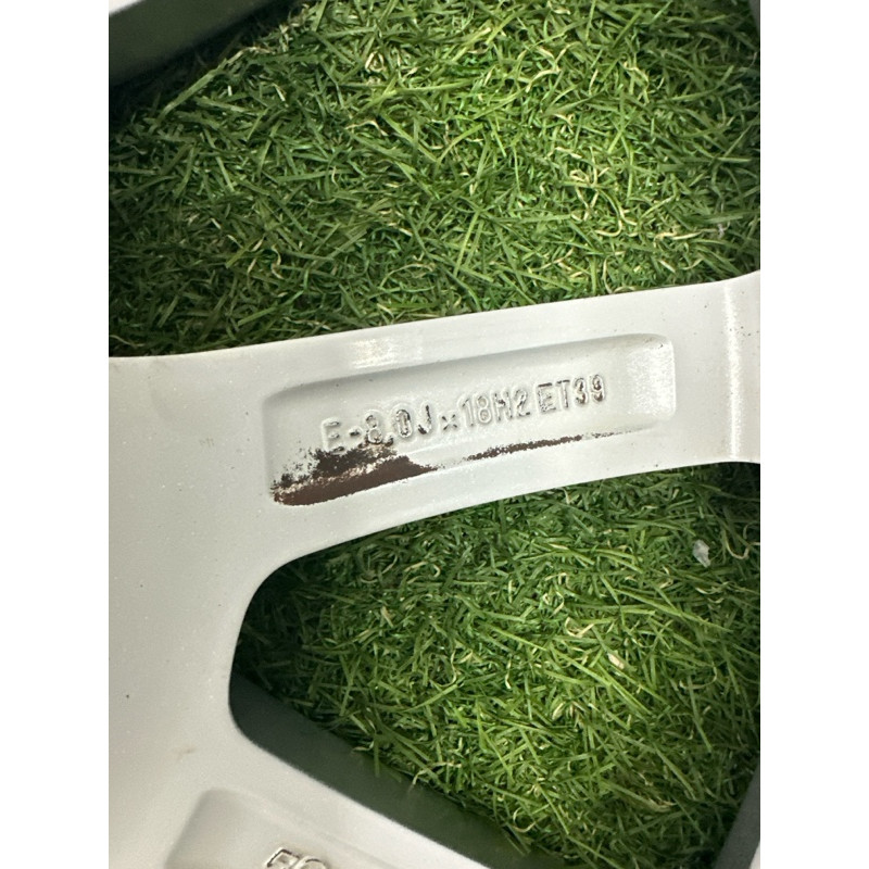 Комплект дисков 5x112 R18 8.0Jx18H2 ET39 (диски на авто) AUDI Q5 8R 2012 2.0 CAEB 8R0601025AQ