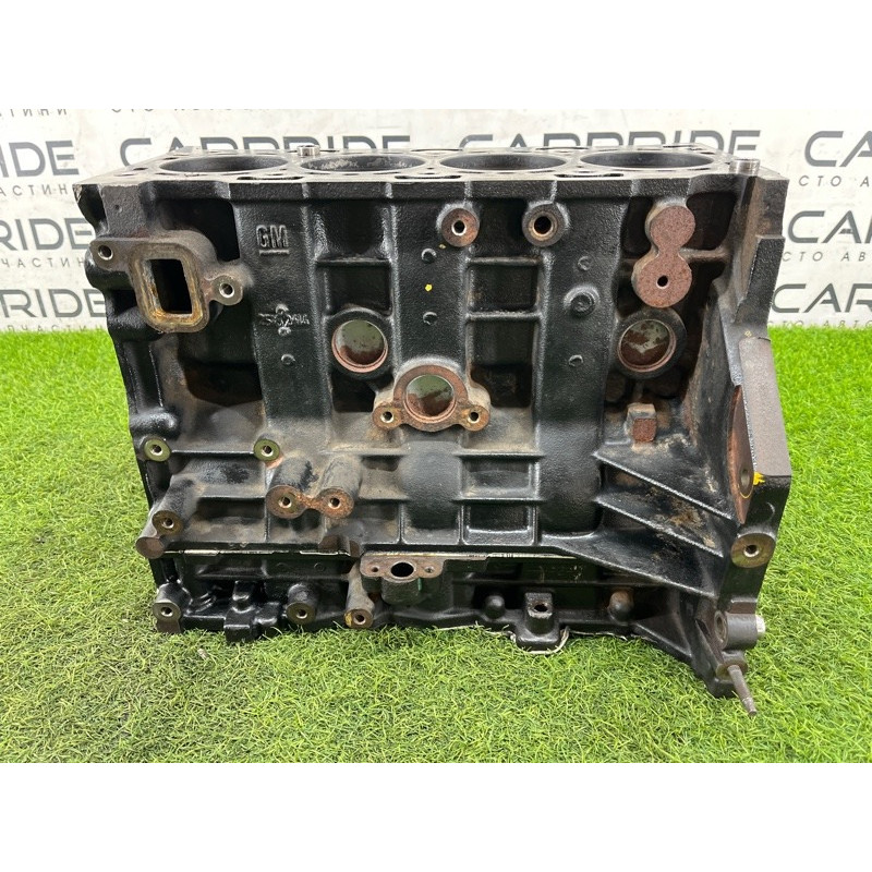 Блок цилиндров (двигатель и элементы) Chevrolet Captiva C140 2011 2.2 D (z22d1) 25194961