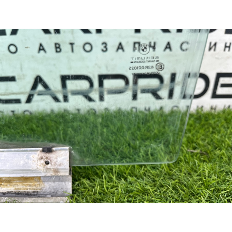 Стекло (кузов и элементы) BMW 5-series E34 1993 M50b25 51321944084