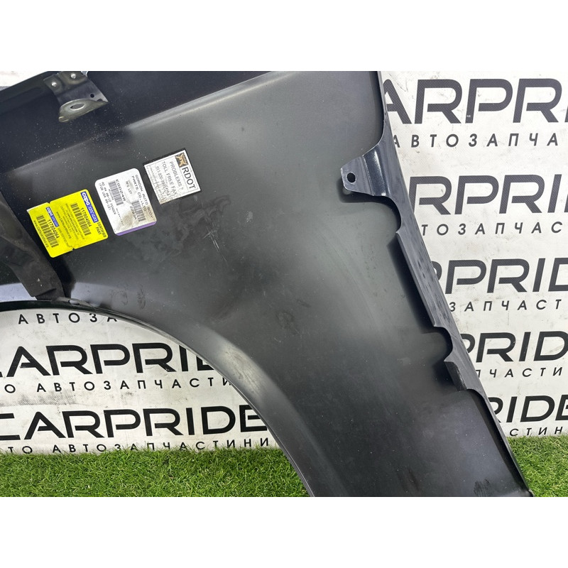 Крыло (наружные элементы кузова) AUDI A4 B8 2012 2.0 CAEB 8K0821106A