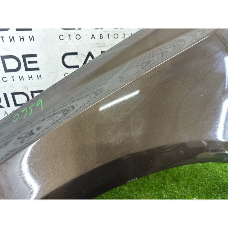 Крыло (наружные элементы кузова) AUDI Q5 8R 2012 3.2 CALB 8R0821105A