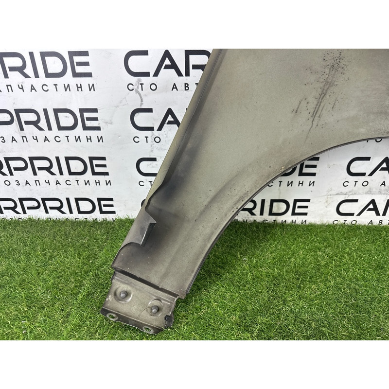 Крыло (наружные элементы кузова) AUDI Q5 8R 2012 3.2 CALB 8R0821105A