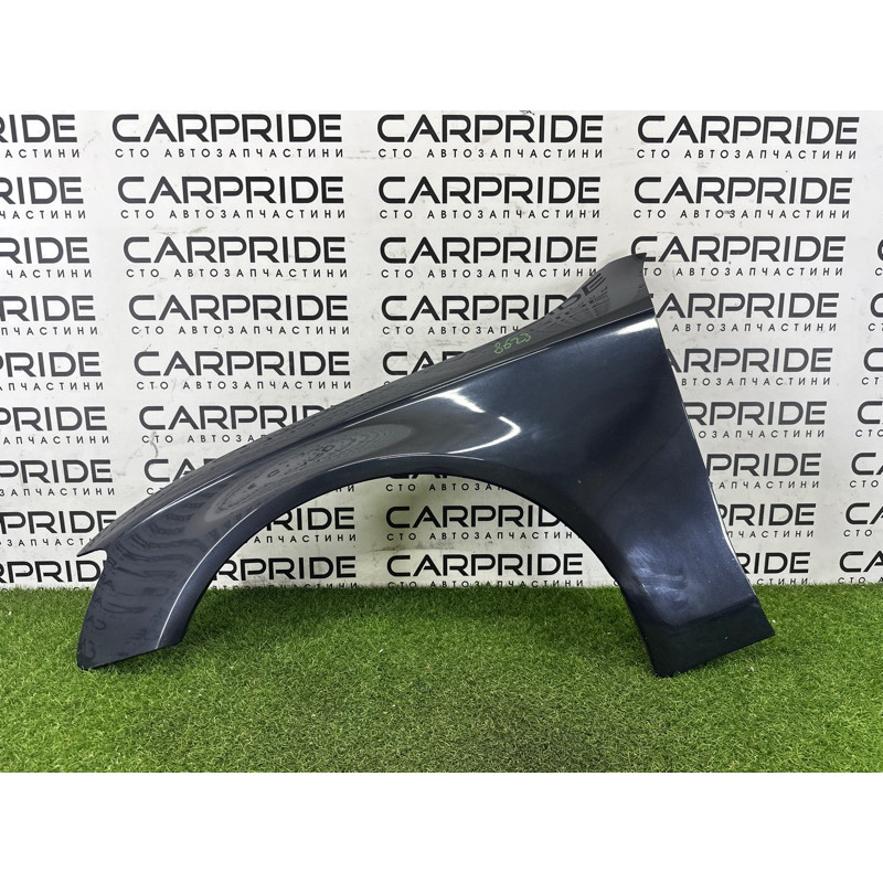 Крыло (наружные элементы кузова) AUDI A4 B8 2012 2.0 CAEB 8K0821105A