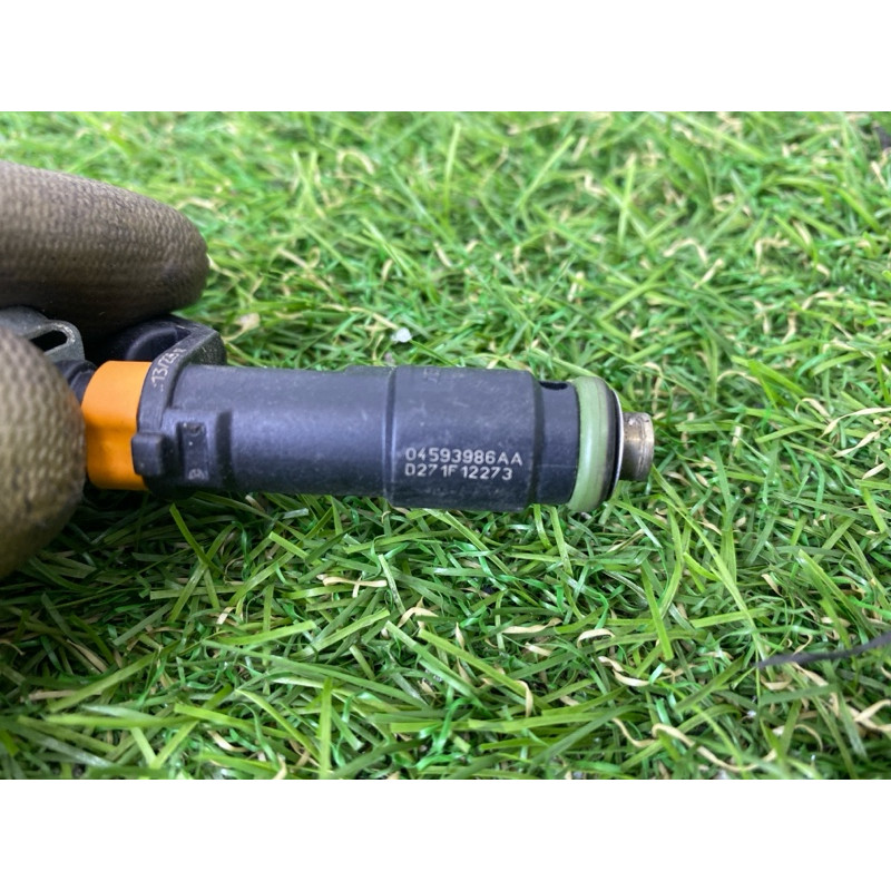 Форсунка топливная (топливная система) Dodge Dart PF 2014 2.4 04593986aa