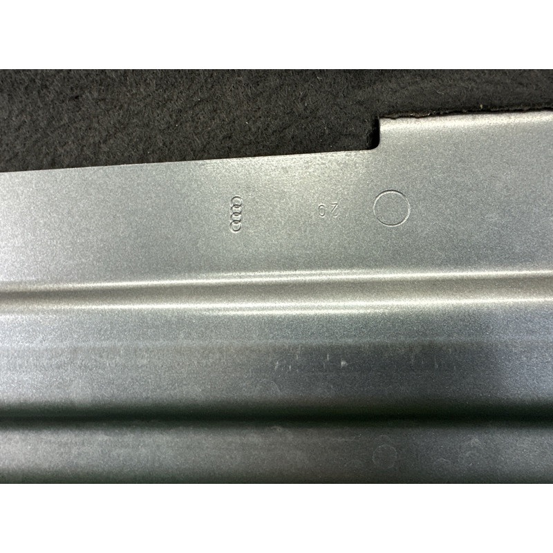 Капот (кузов и элементы) AUDI Q5 8R 2012 2.0 CAEB 8R0823029