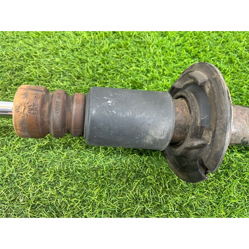 Амортизатор (подвеска) AUDI A6 C7 2011 2.0 tdi 4G0413031N