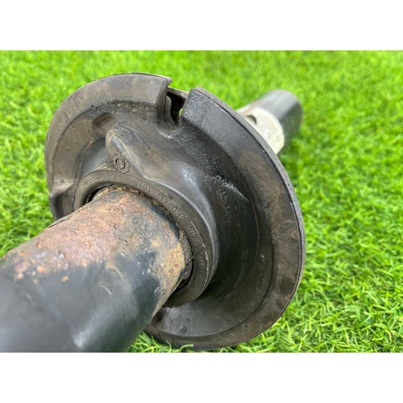 Амортизатор (подвеска) AUDI A6 C7 2011 2.0 tdi 4G0413031N