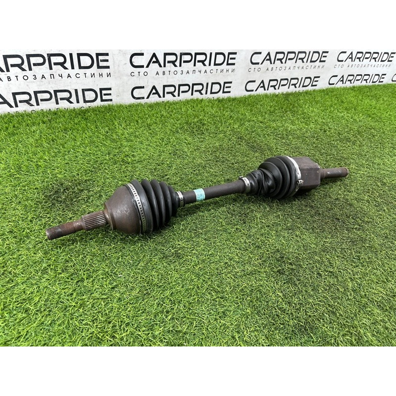 Привід (трансмісія) FORD Fusion MK5 dg913b437gc