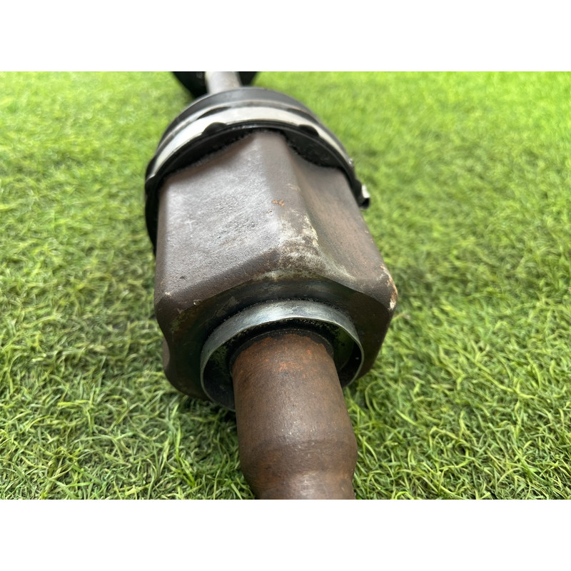 Привід (трансмісія) FORD Fusion MK5 dg913b437gc