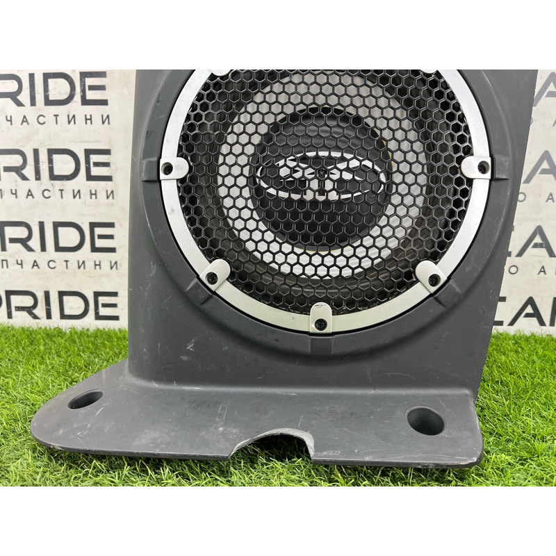 Сабвуфер (электрика) Mitsubishi OUTLANDER XL CW 8720a012