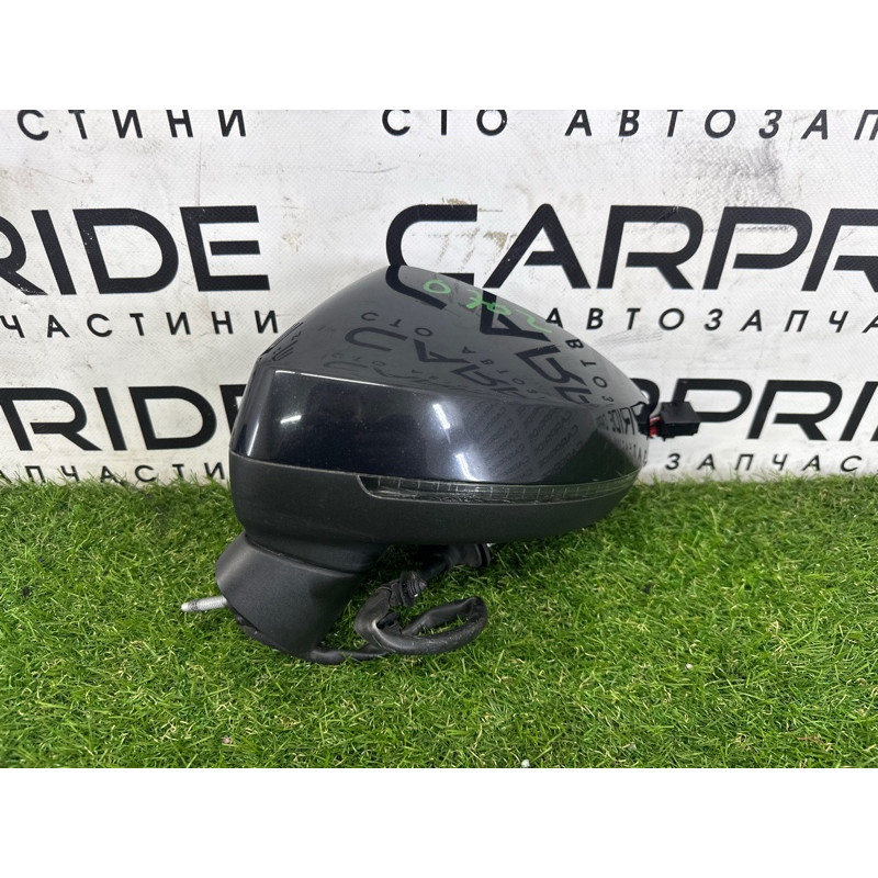 Зеркало (стекла и зеркала) AUDI A3 8V 2015 1.8 CNSB 8V5857409J9B9