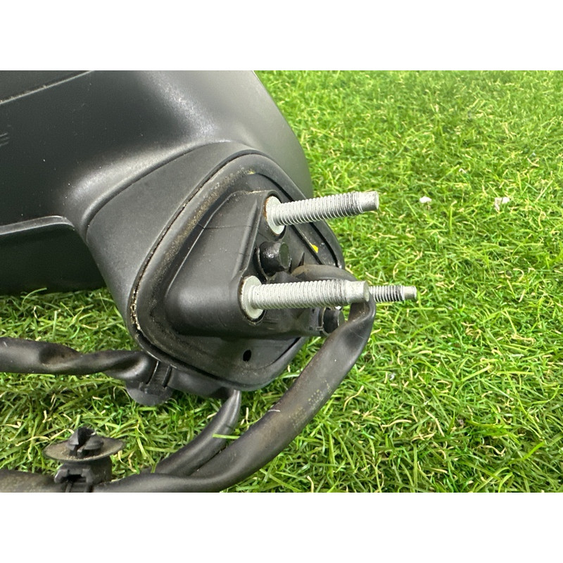 Зеркало (стекла и зеркала) AUDI A3 8V 2015 1.8 CNSB 8V5857409J9B9