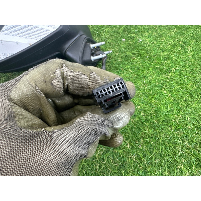 Зеркало (стекла и зеркала) AUDI A3 8V 2015 1.8 CNSB 8V5857409J9B9