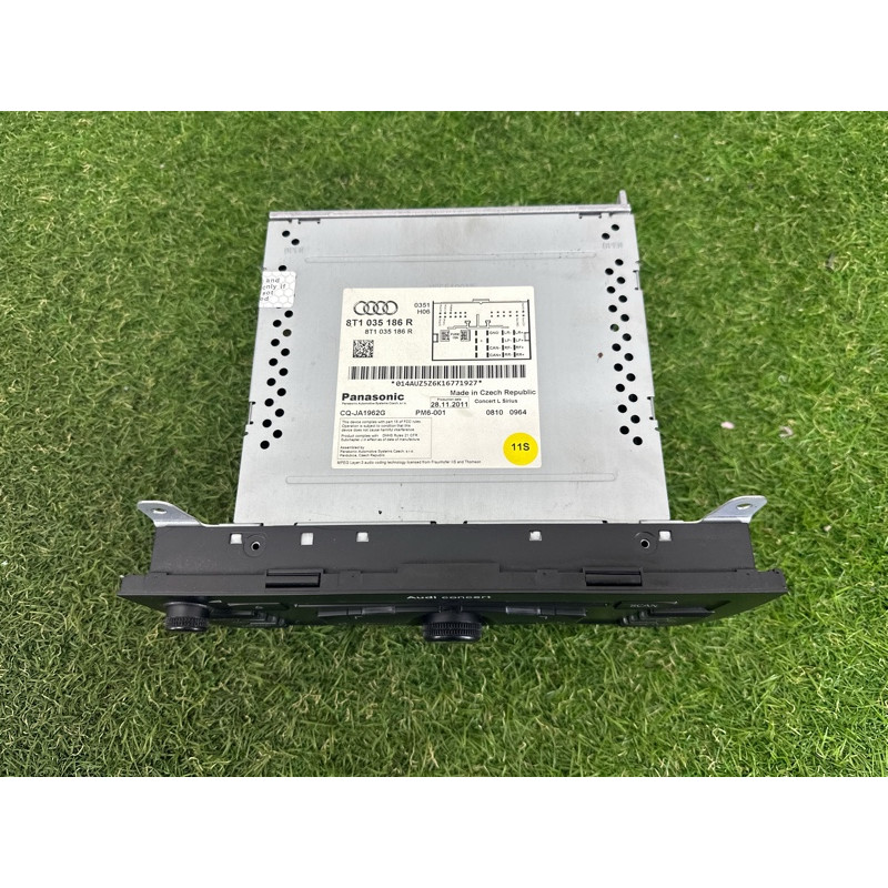 Блок управления мультимедиа (электрика / блок управления) AUDI A4 B8 2012 2.0 CAEB 8T1035186R