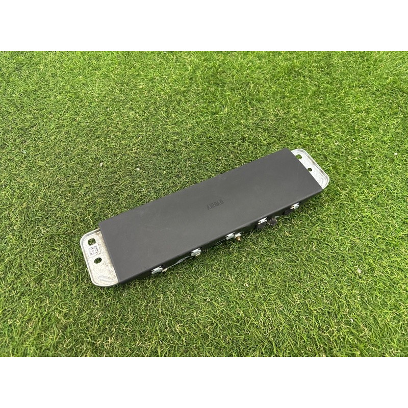 Airbag коленей (airbag/безопасность) BMW X1 F48 2016 2.0 B46B20 72129296980