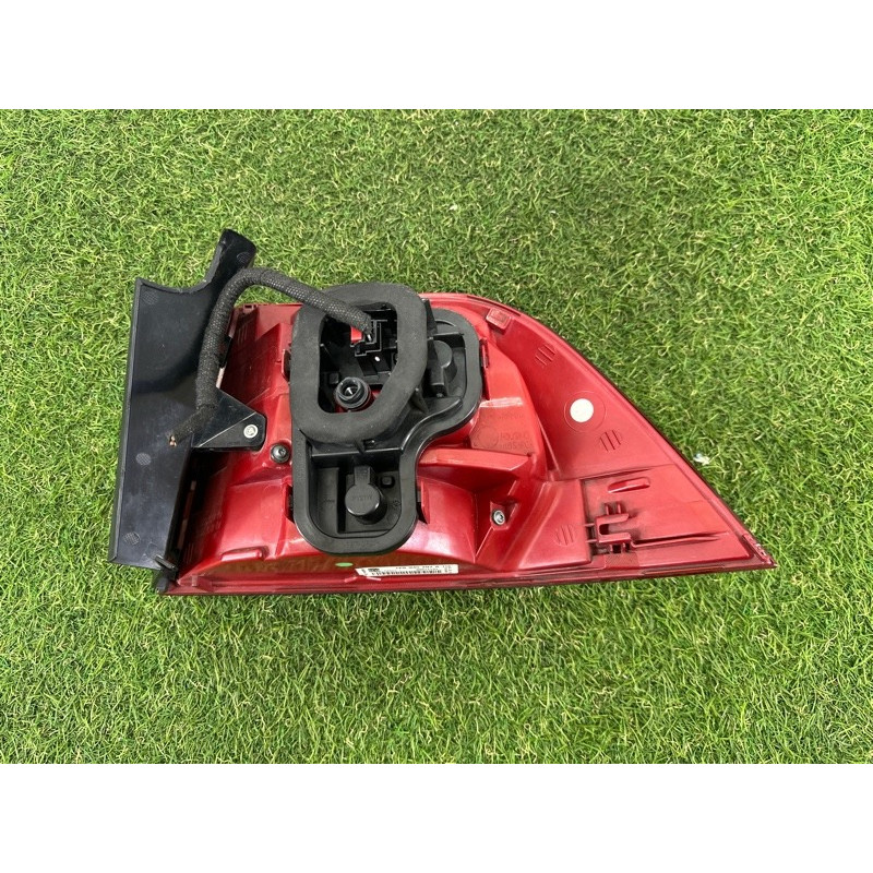 Задний фонарь (оптика) Volkswagen Touareg NF 2015 3.6 CGRA 7P6945207A