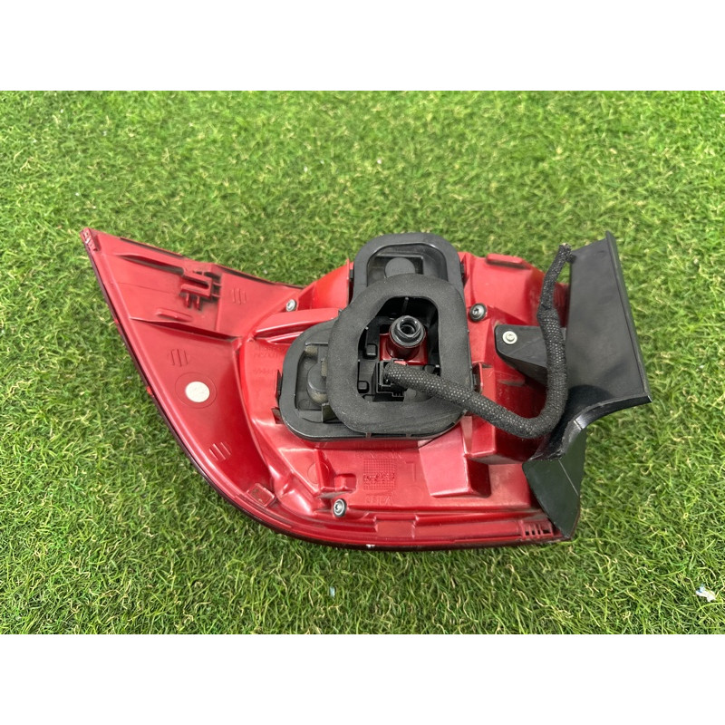 Задний фонарь (оптика) Volkswagen Touareg NF 2015 3.6 CGRA 7P6945207A