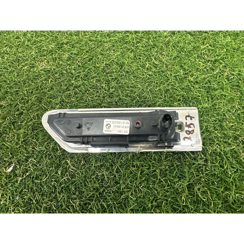 Повторитель поворота (оптика) BMW 7-series F01 2011 3.0 N54 63137203372