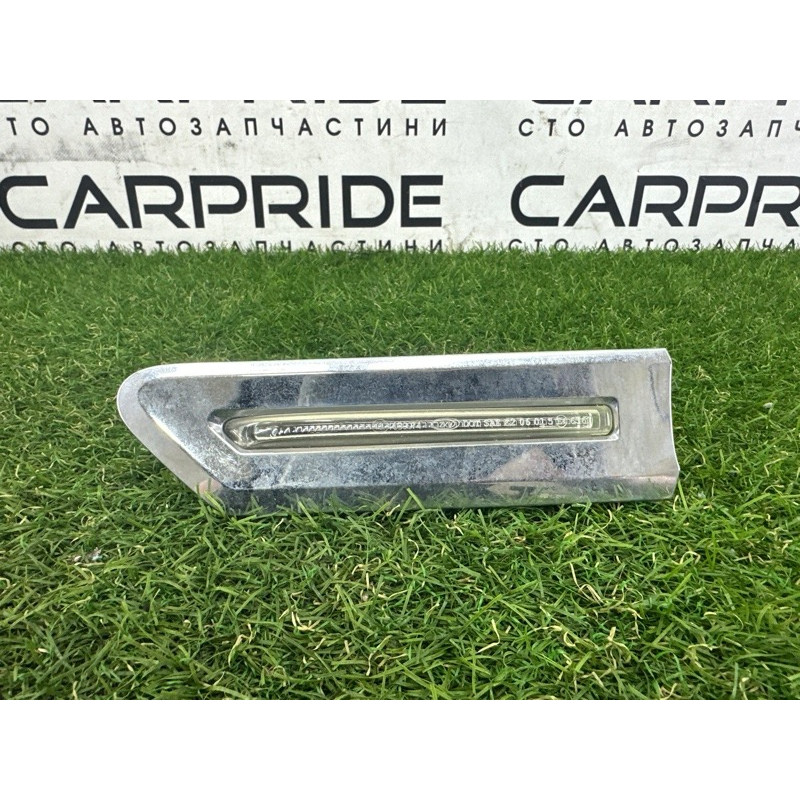 Повторитель поворота (оптика) BMW 7-series F01 2011 3.0 N54 63137203371