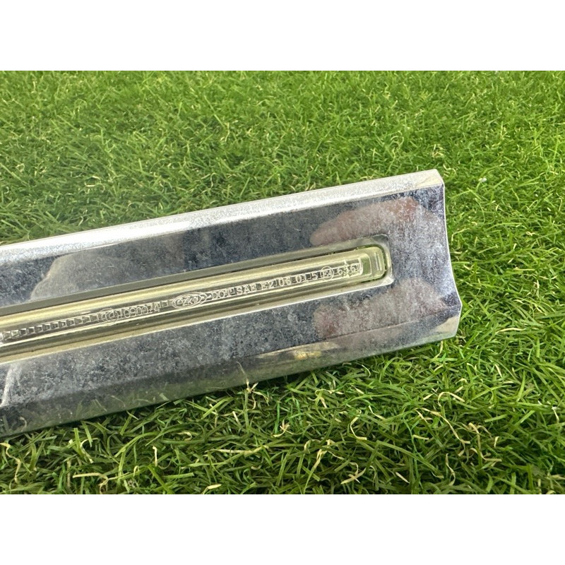 Повторитель поворота (оптика) BMW 7-series F01 2011 3.0 N54 63137203371