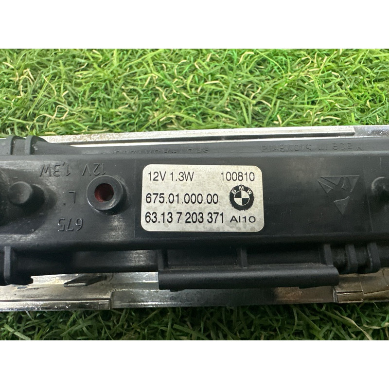 Повторитель поворота (оптика) BMW 7-series F01 2011 3.0 N54 63137203371