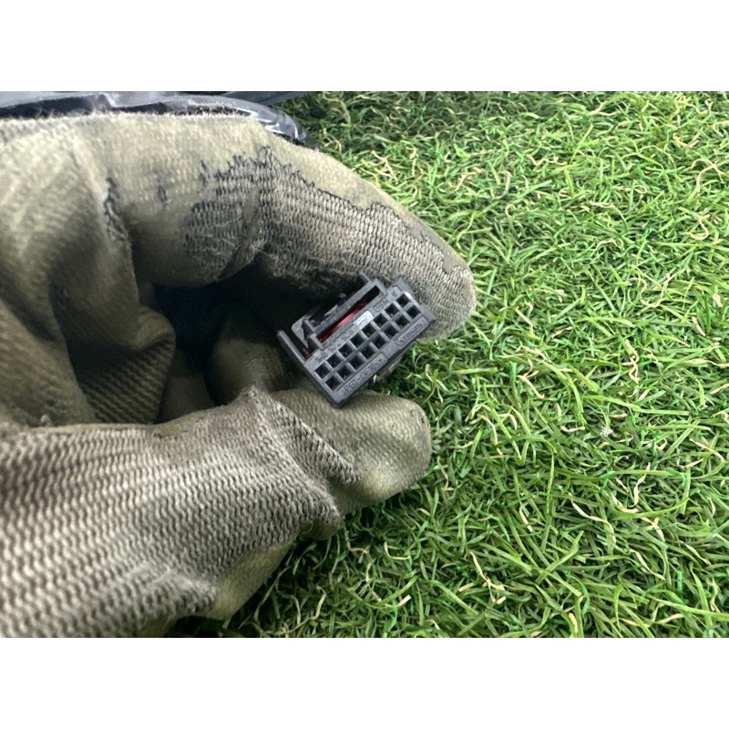 Зеркало (стекла и зеркала) AUDI Q5 8R 2012 2.0 CAEB 8R1857409L01C