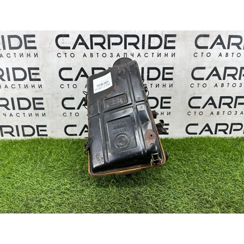 Корпус воздушного фильтра (впускная система) BMW 3-series E30 1286396