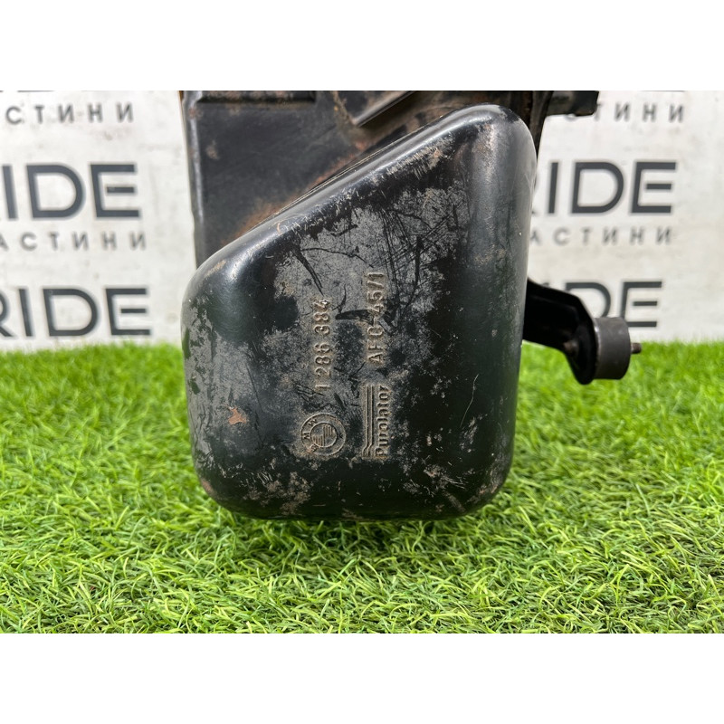 Корпус воздушного фильтра (впускная система) BMW 3-series E30 1286396