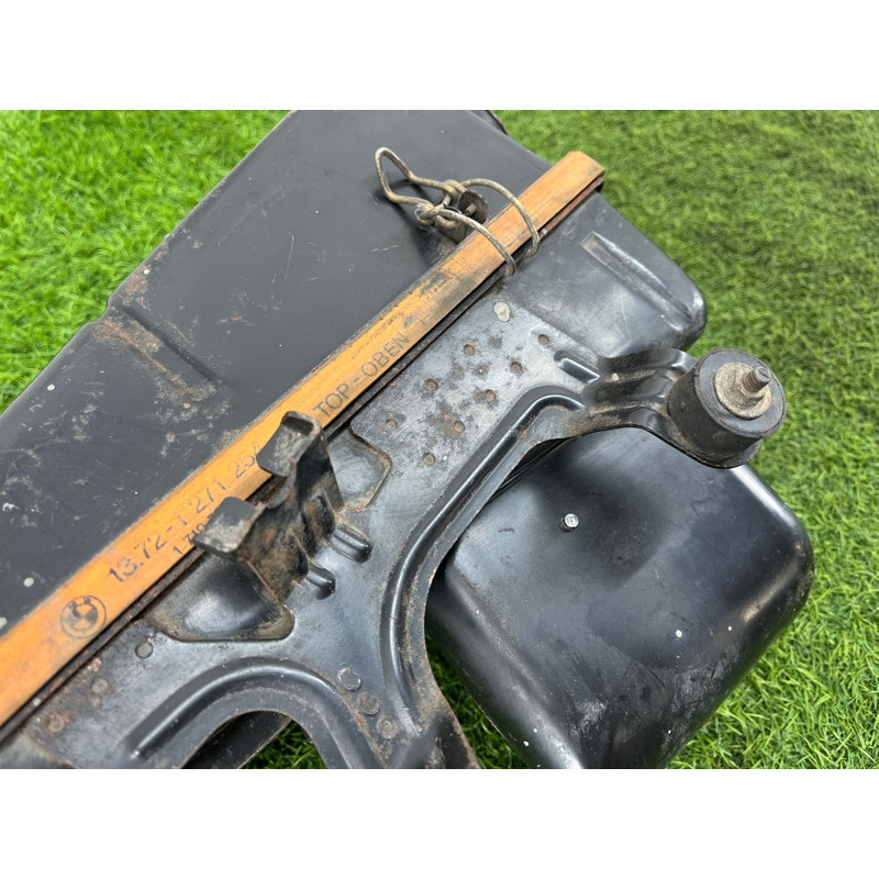 Корпус воздушного фильтра (впускная система) BMW 3-series E30 1286396