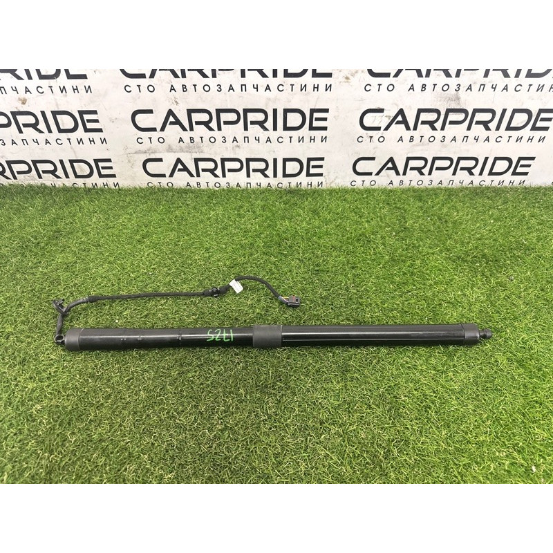 Привод двери багажника (электрика) Volkswagen Touareg NF 2015 3.6 CGRA 7P6827851DIIT