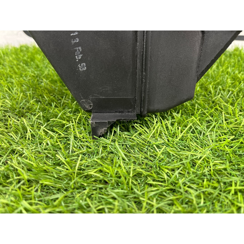 Корпус воздушного фильтра (впускная система) BMW 5-series E39 13 71 1 744 467