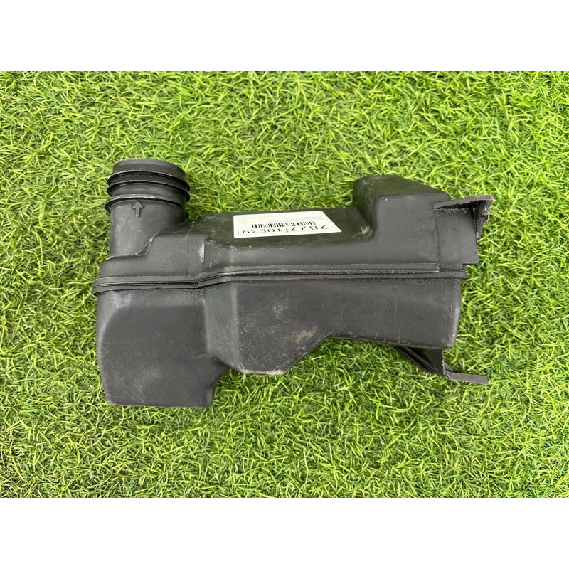 Корпус воздушного фильтра (впускная система) BMW 5-series E39 13 71 1 744 467