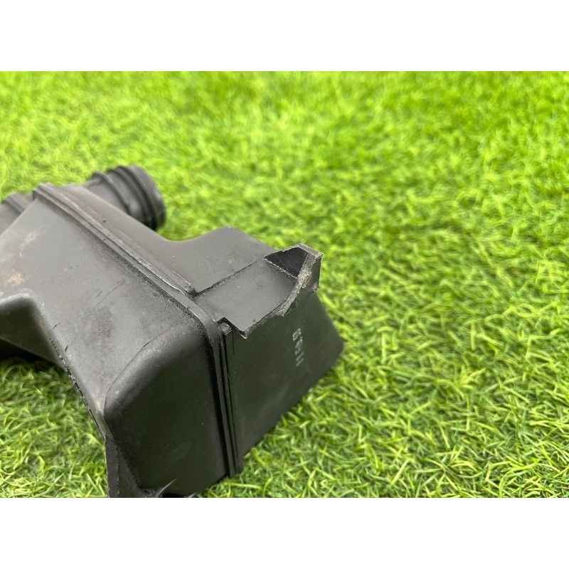 Корпус воздушного фильтра (впускная система) BMW 5-series E39 13 71 1 744 467